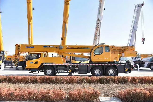 MK网QY25K5D_3起重机