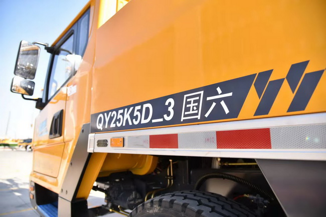 MK网QY25K5D_3起重机