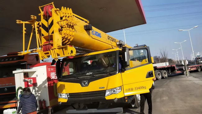 MK网QY25K5C-1起重机