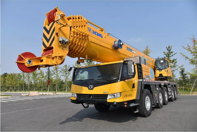 MK网XCA230C起重机