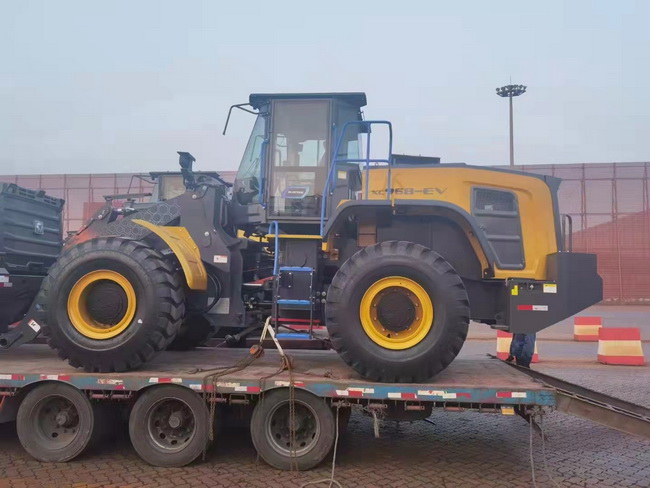 MK网XC968EV纯电动装载机