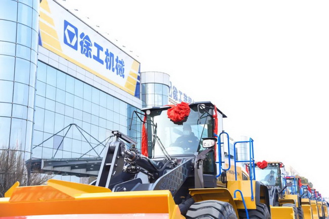 MK网XC968-EV纯电动装载机批量交付河北钢铁重镇