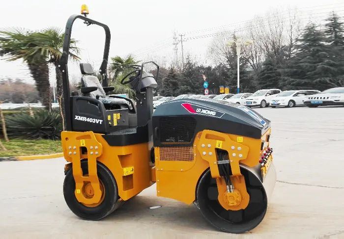 MK网XMR403VT压路机