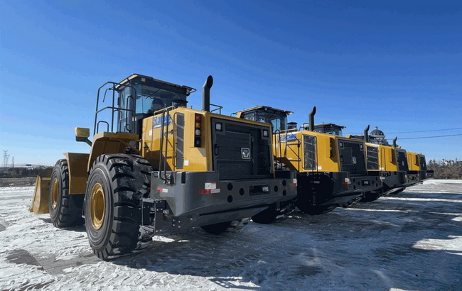 MK网LW1000KN大吨位装载机首次批量交付中亚