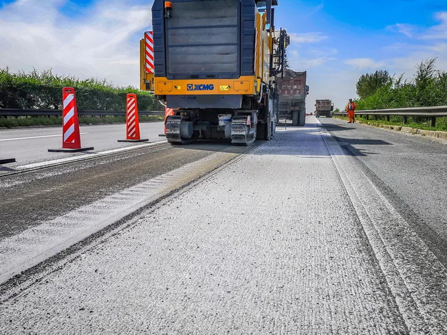 MK网铣刨机3D找平技术