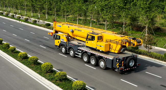 MK网QY110K7C起重机