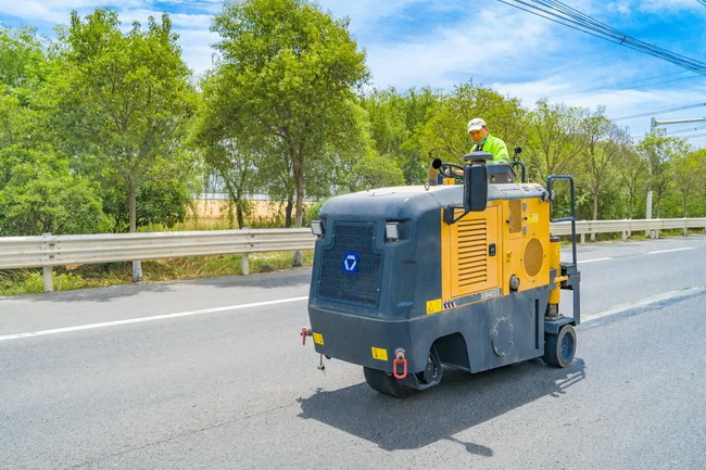 MK网XM405S标线清除铣刨机