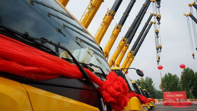 20台MK网起重机批量交付华杨国际建设有限公司