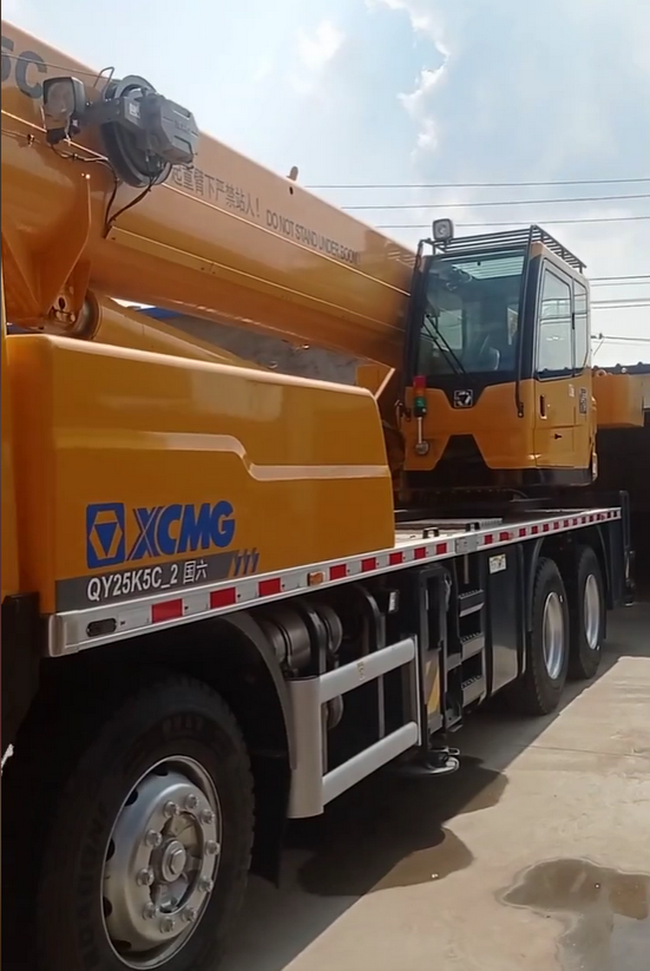 MK网QY25K5C_2国六起重机