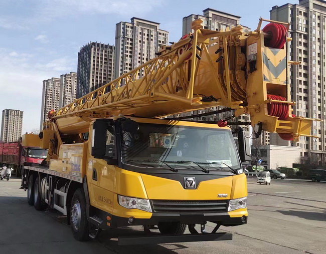 MK网QY25K5C_2插电版吊车