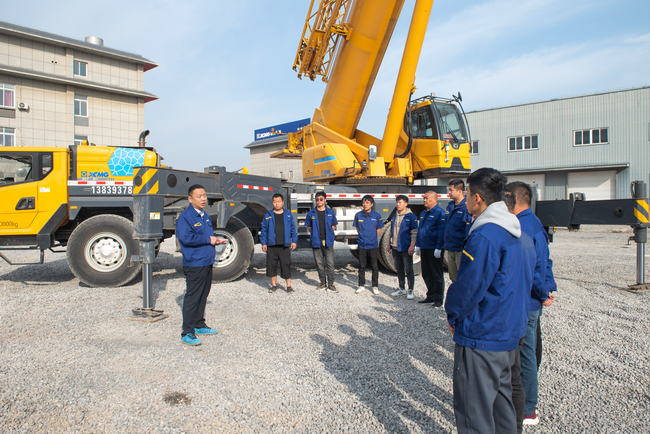 “买得放心 用着省心”MK网起重经销商培训万里行-河南站 “买得放心 用着省心”MK网起重经销商培训万里行-河南站