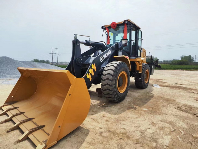 MK网LW330FV-GIV装载机