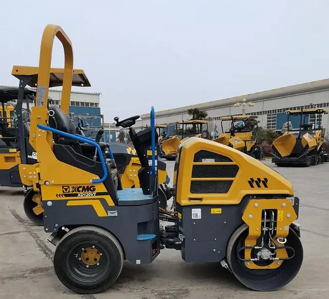 MK网XD120VT小型压路机