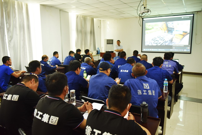 MK网铲运2023年中原区高新产品服务技能提升培训