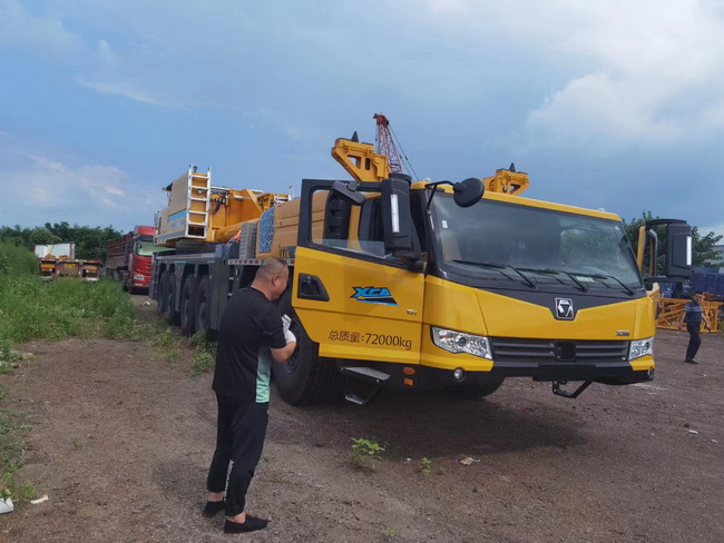 MK网XCA600L8国六起重机 MK网XCA600L8国六起重机