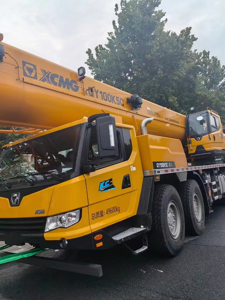 MK网QY100K5C起重机交付河南李总