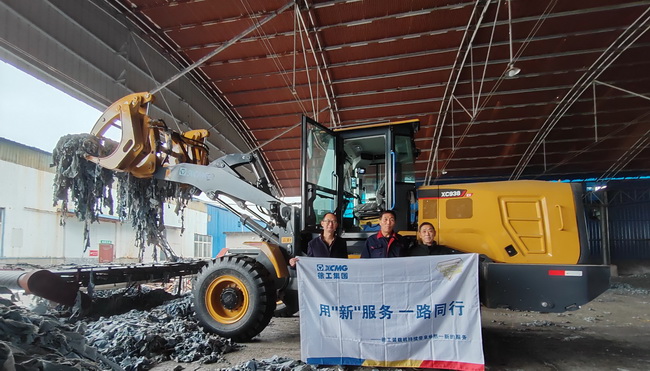 焦作某环保科技公司采购MK网30电动装载机