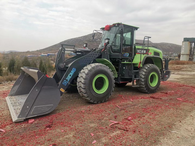 MK网XC958-EV纯电动装载机