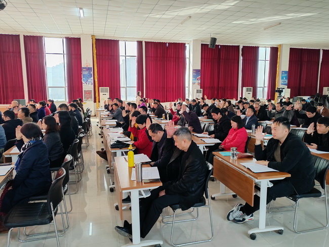 现场投票表决 现场投票表决