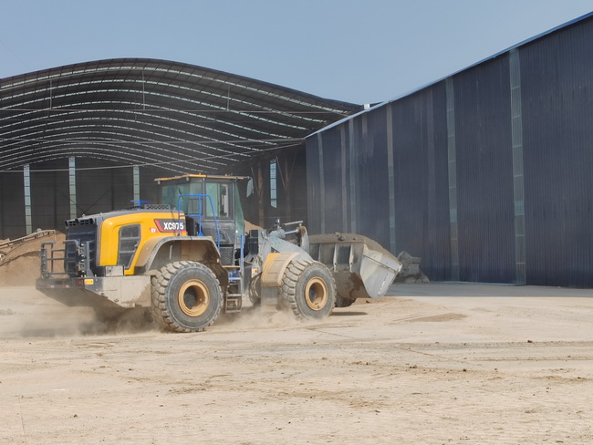 MK网XC975-EV电动装载机 MK网XC975-EV电动装载机