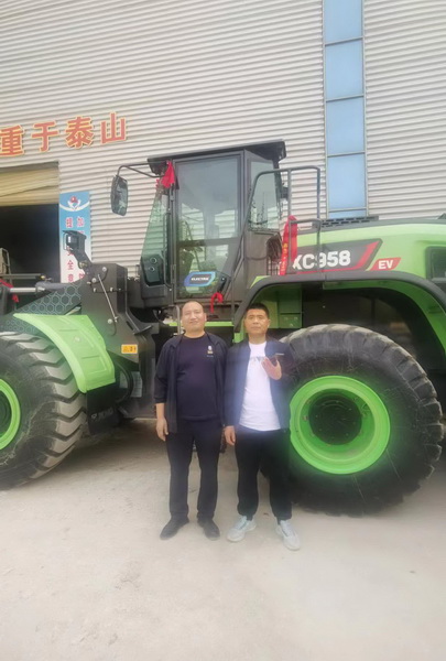 MK网XC958-EV电动装载机周口客户