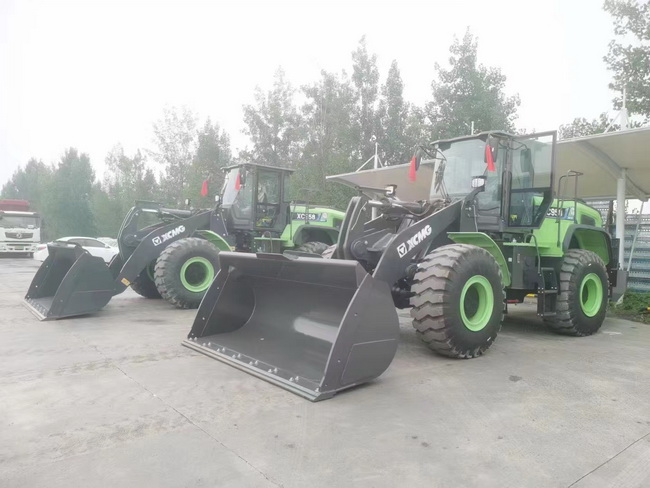 MK网XC958-EV纯电动装载机