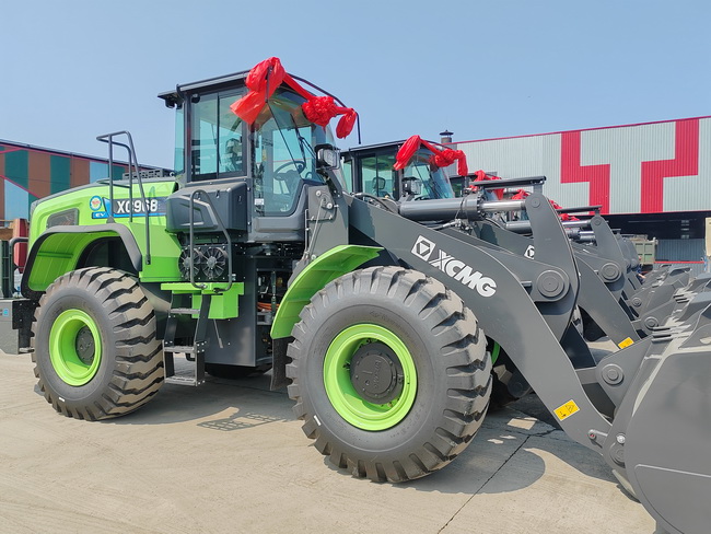 MK网XC968-EV纯电动装载机