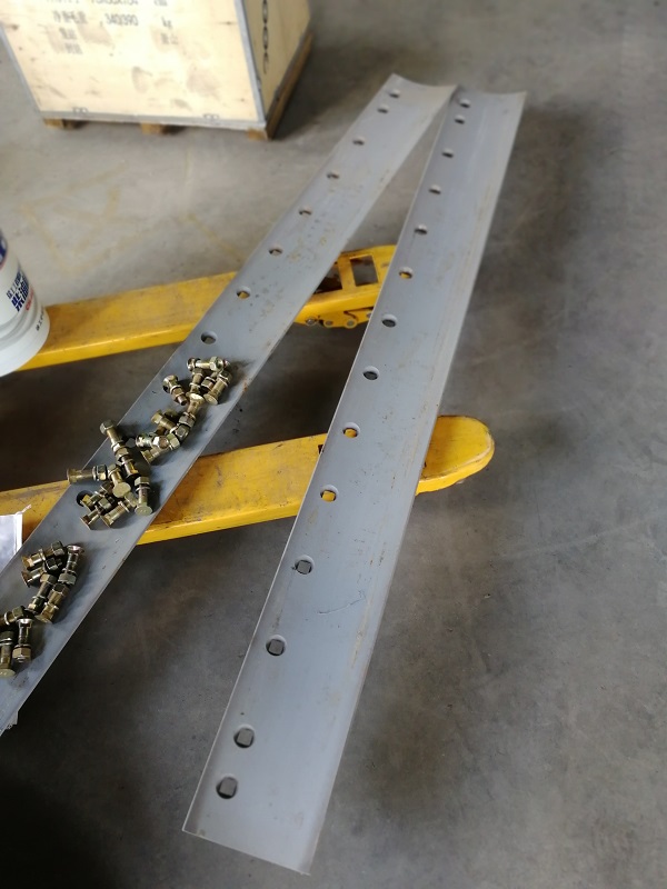 MK网平地机铲板螺丝套装